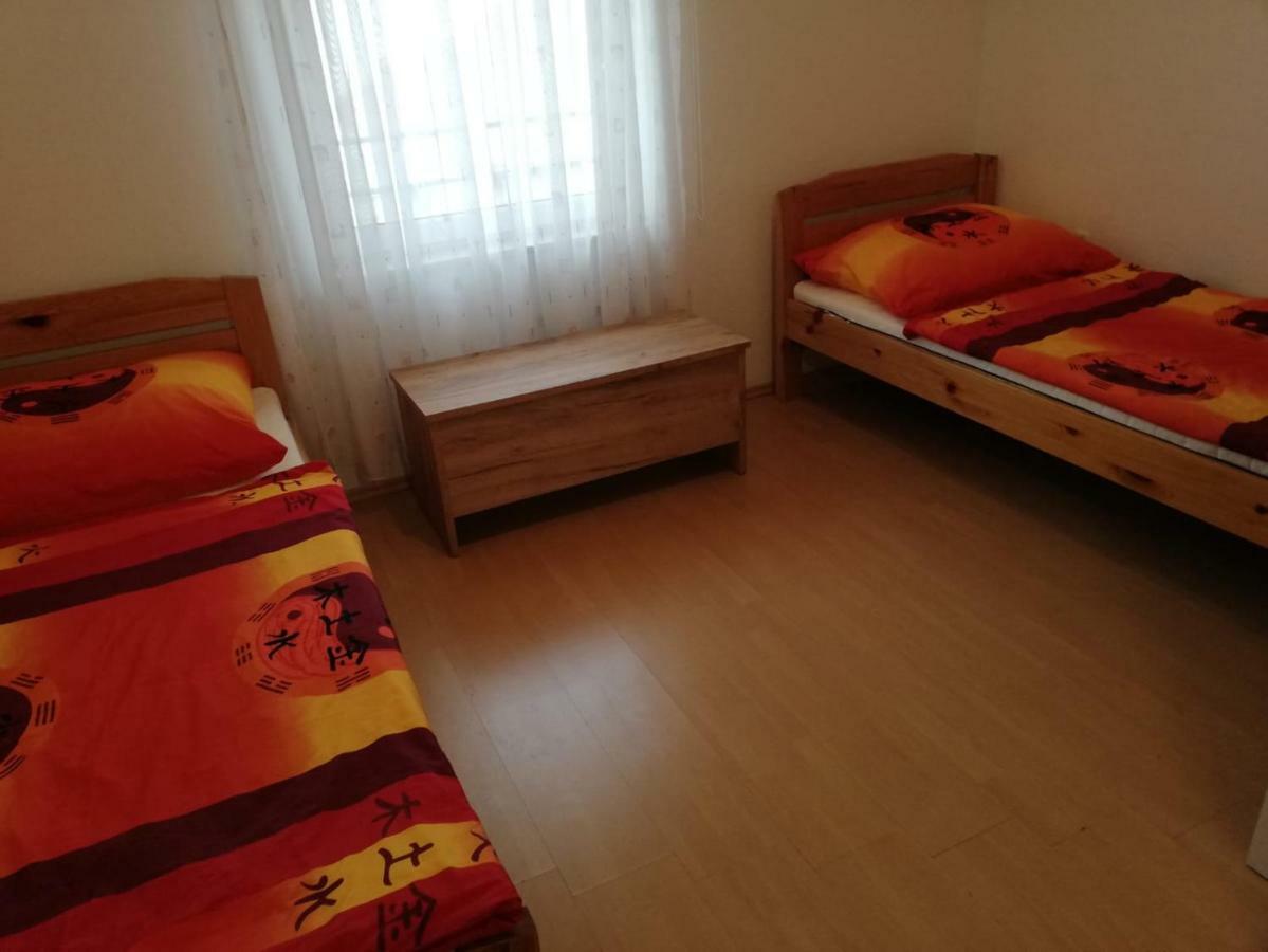Pavlo Apartments Zara Esterno foto